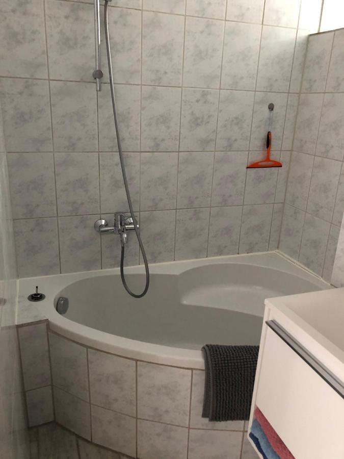 Haus-Katharina Apartment โคโลญ ภายนอก รูปภาพ